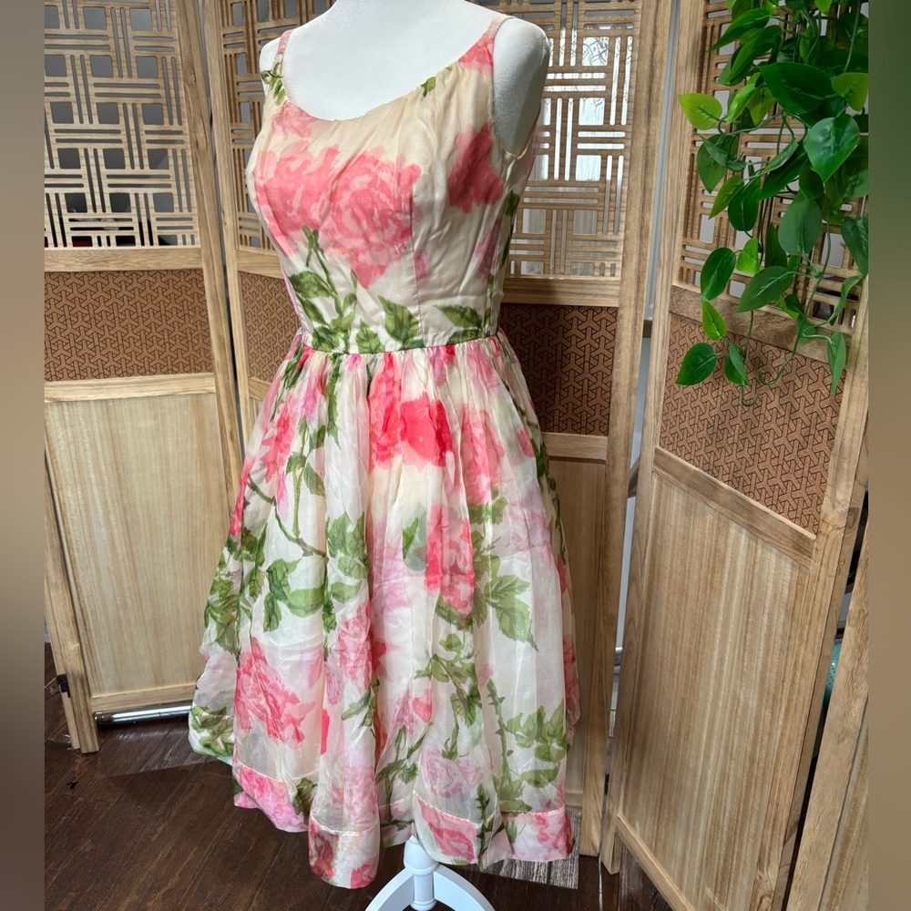 Vintage 1950s Floral Dress